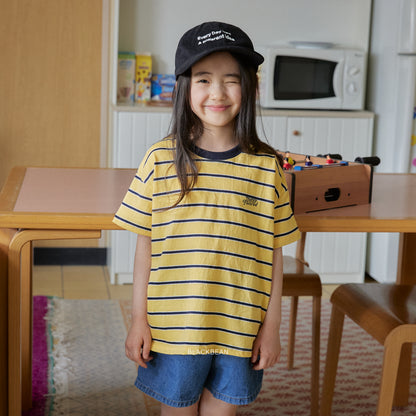 [PRE-ORDER] Maple T-Shirts