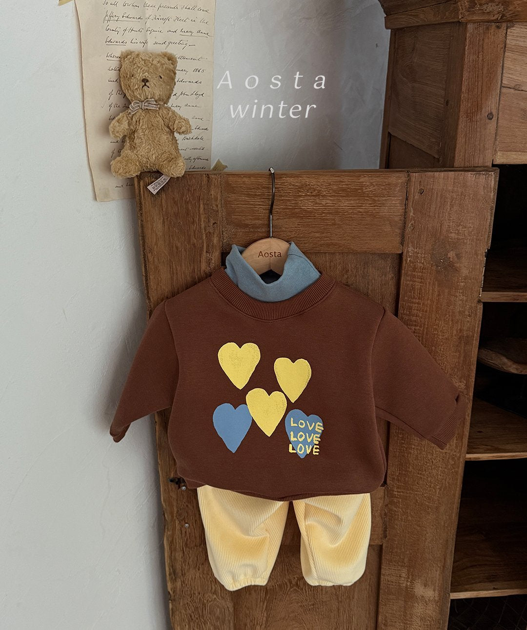 [PRE-ORDER] Heart Sweatshirts