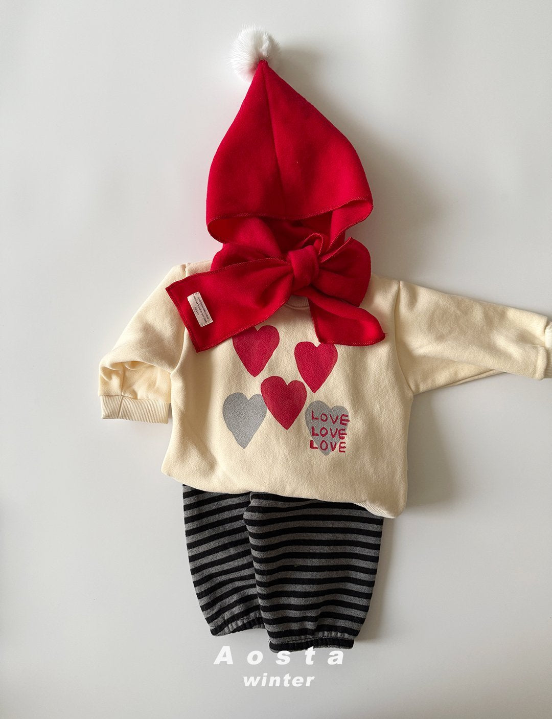 [PRE-ORDER] Heart Sweatshirts