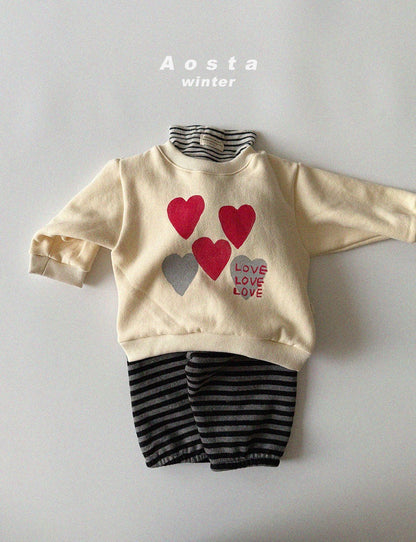 [PRE-ORDER] Heart Sweatshirts