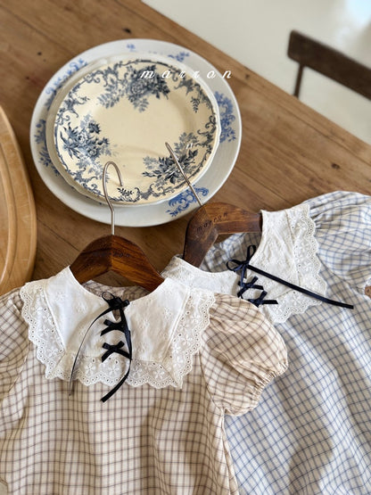 [PRE-ORDER] Apple Blouse