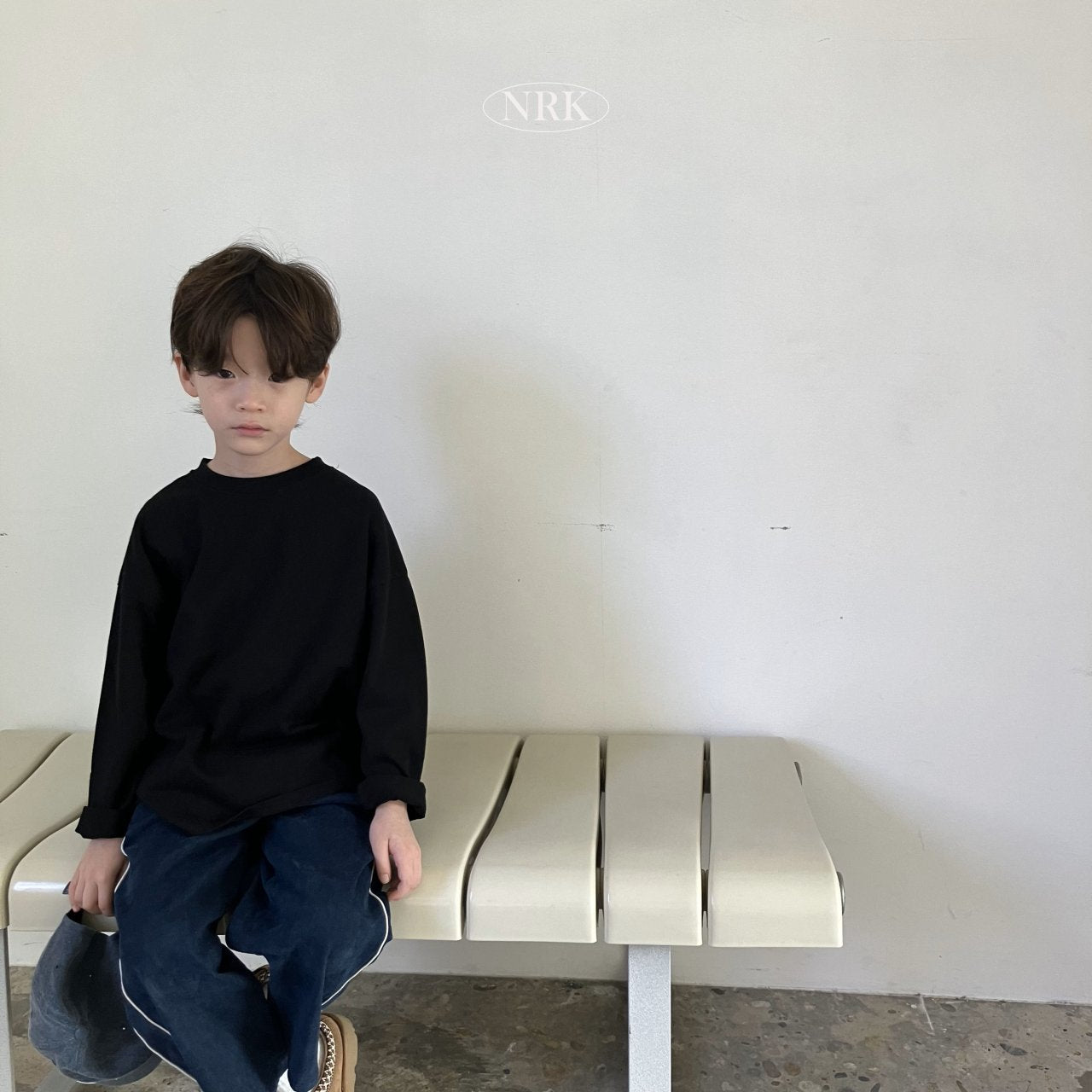 [PRE-ORDER] Basic Slit T-Shirts