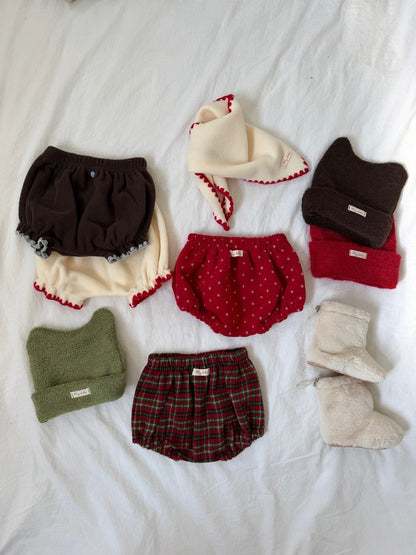 [PRE-ORDER] Carol Bloomer