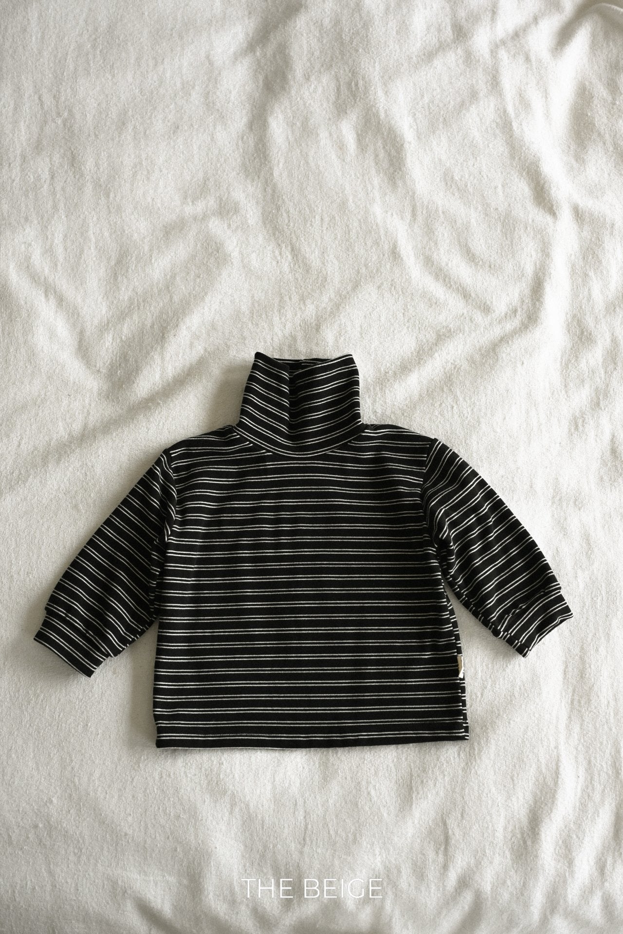 [PRE-ORDER] Stripe Turtleneck T-Shirts