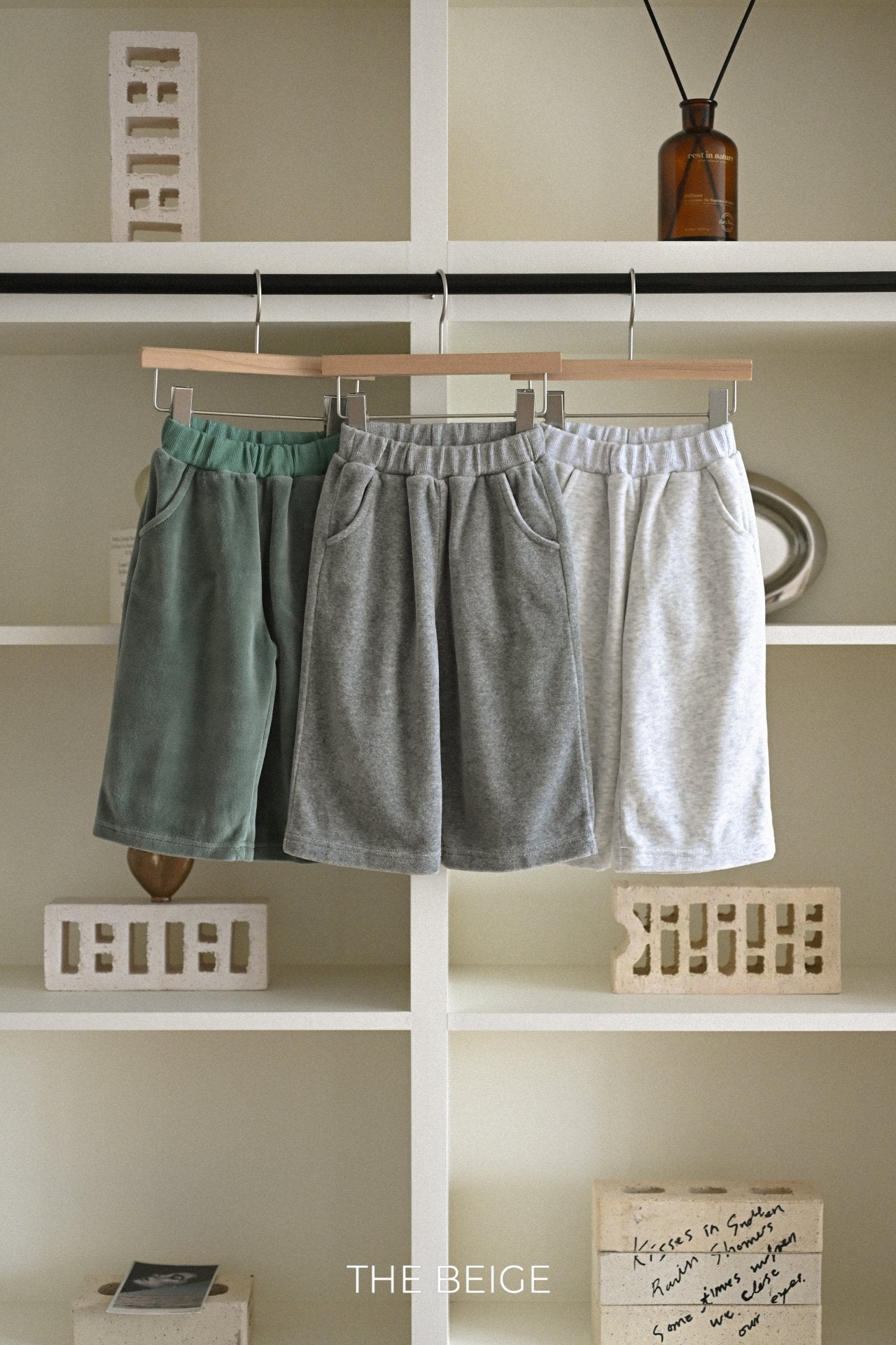 [PRE-ORDER] Velour Wide Pants