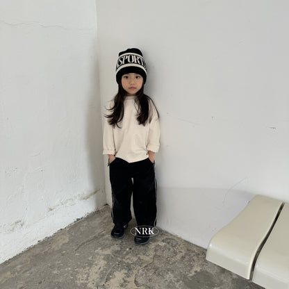 [PRE-ORDER] Basic Slit T-Shirts