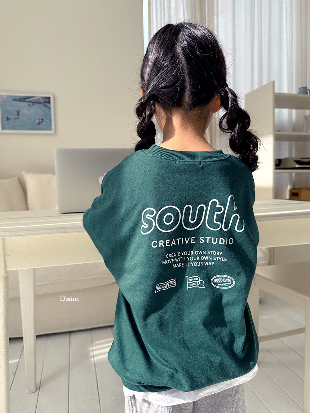 [PRE-ORDER] South Sweatshirts