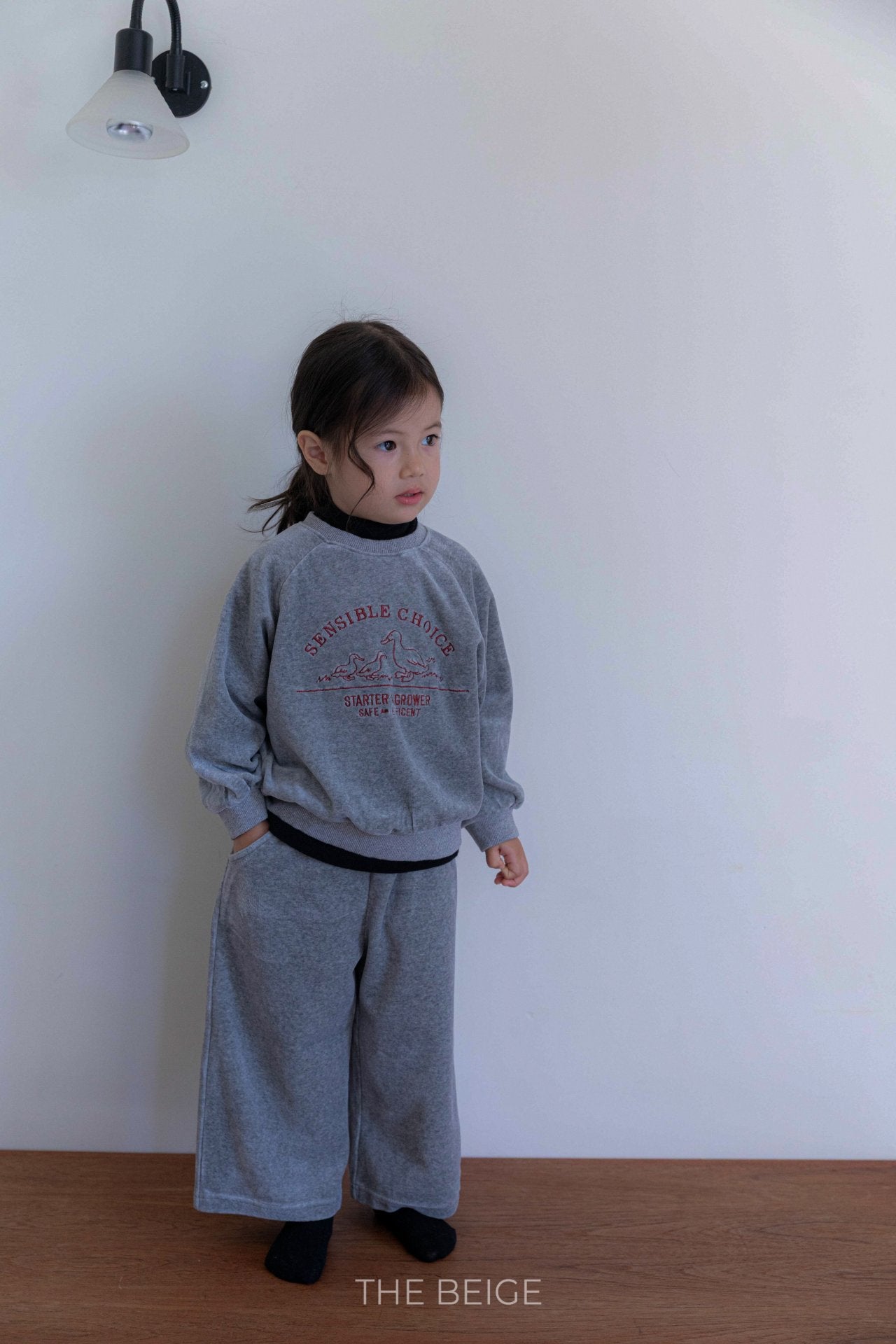 [PRE-ORDER] Velour Wide Pants