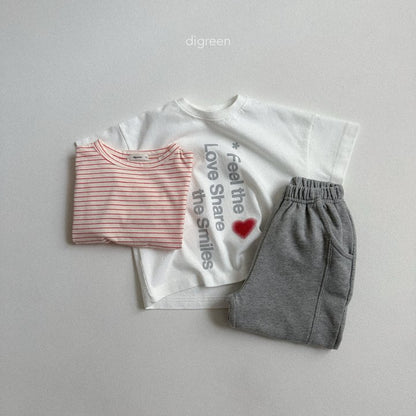 [PRE-ORDER] Love Share T-Shirts