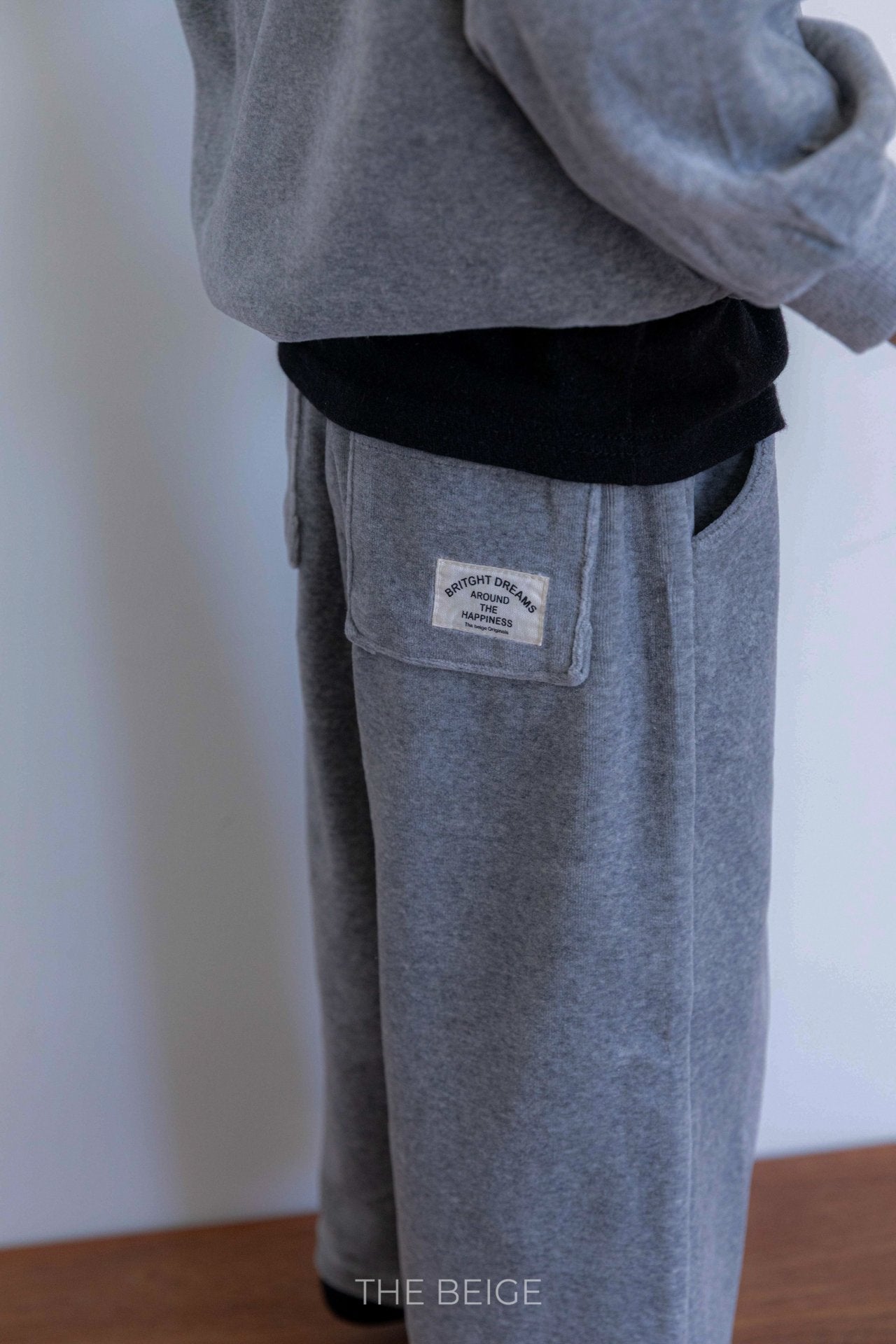 [PRE-ORDER] Velour Wide Pants