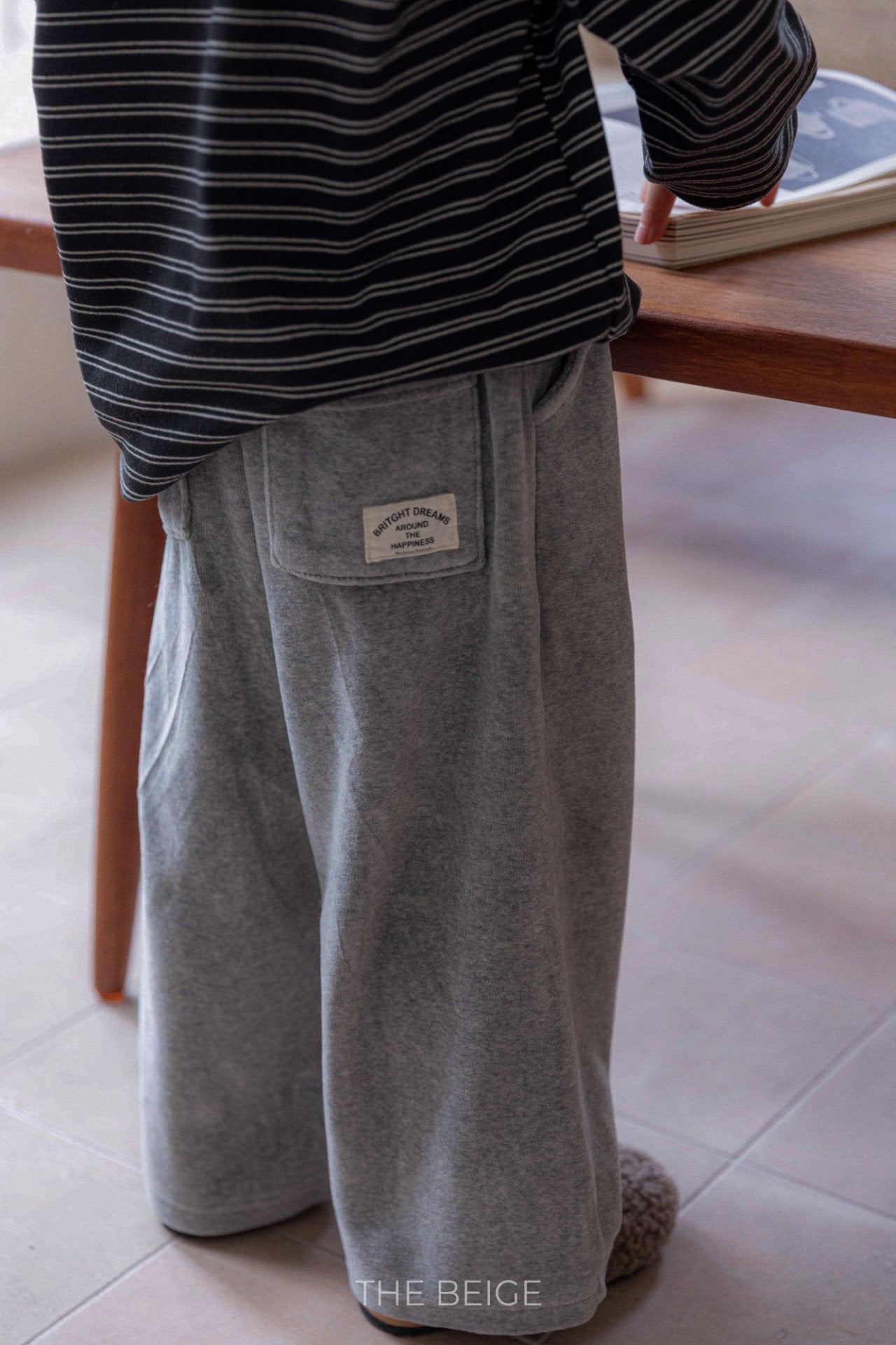 [PRE-ORDER] Velour Wide Pants