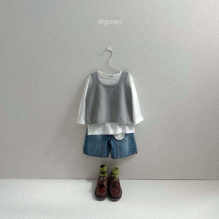 [PRE-ORDER] Button Sweater Vest
