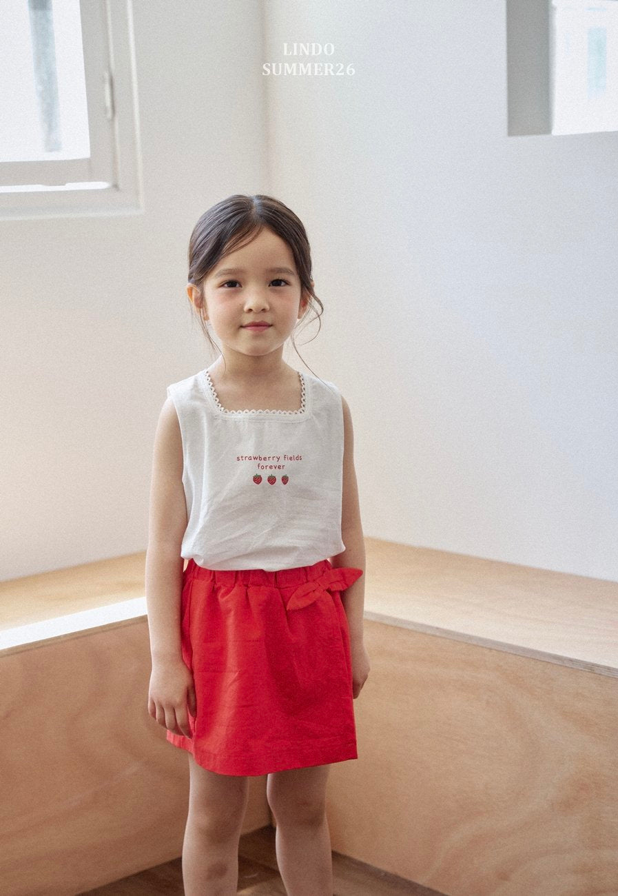 [PRE-ORDER] Strawberry Blouse