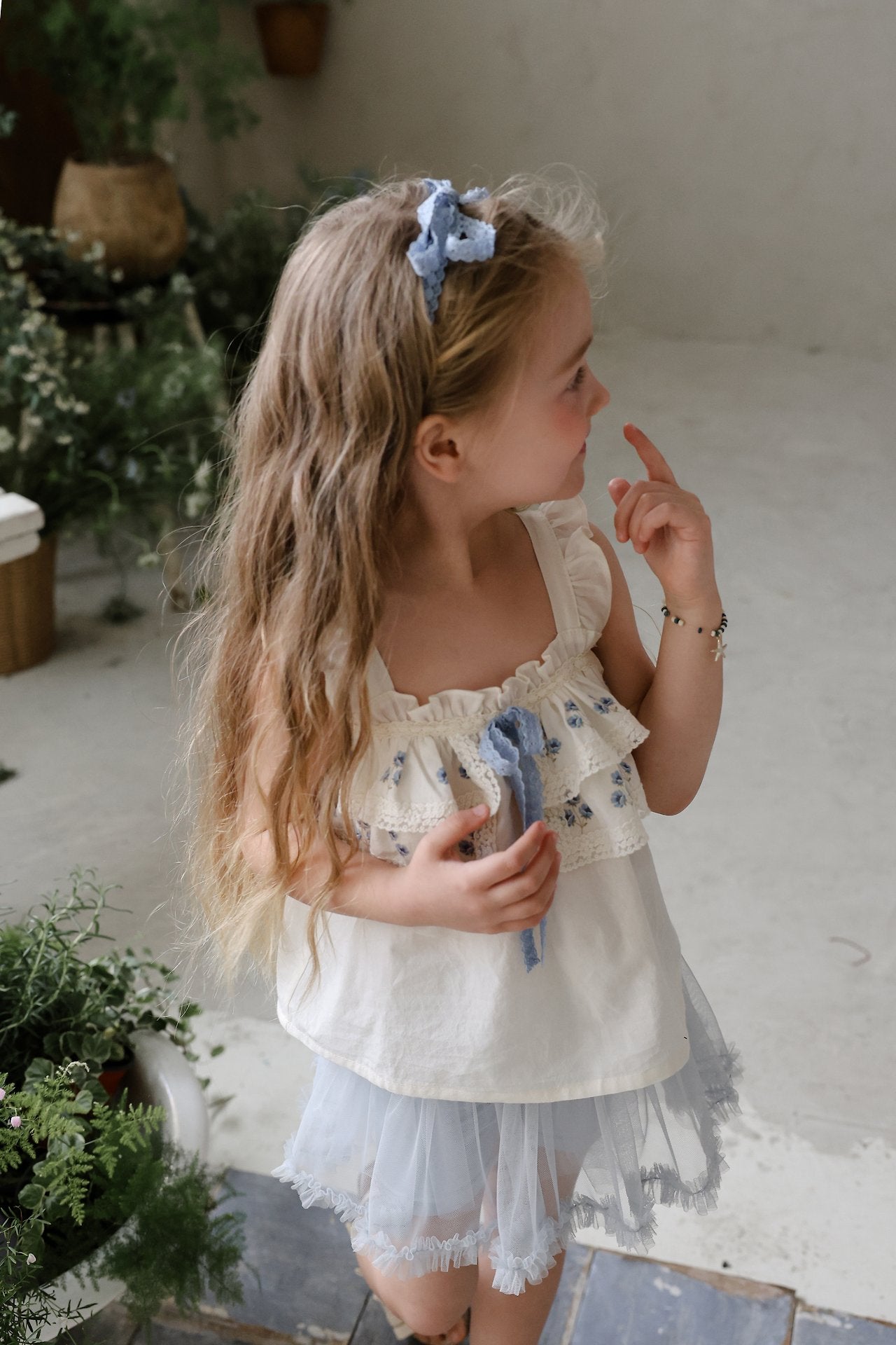 [PRE-ORDER] Angel Sleeveless Blouse