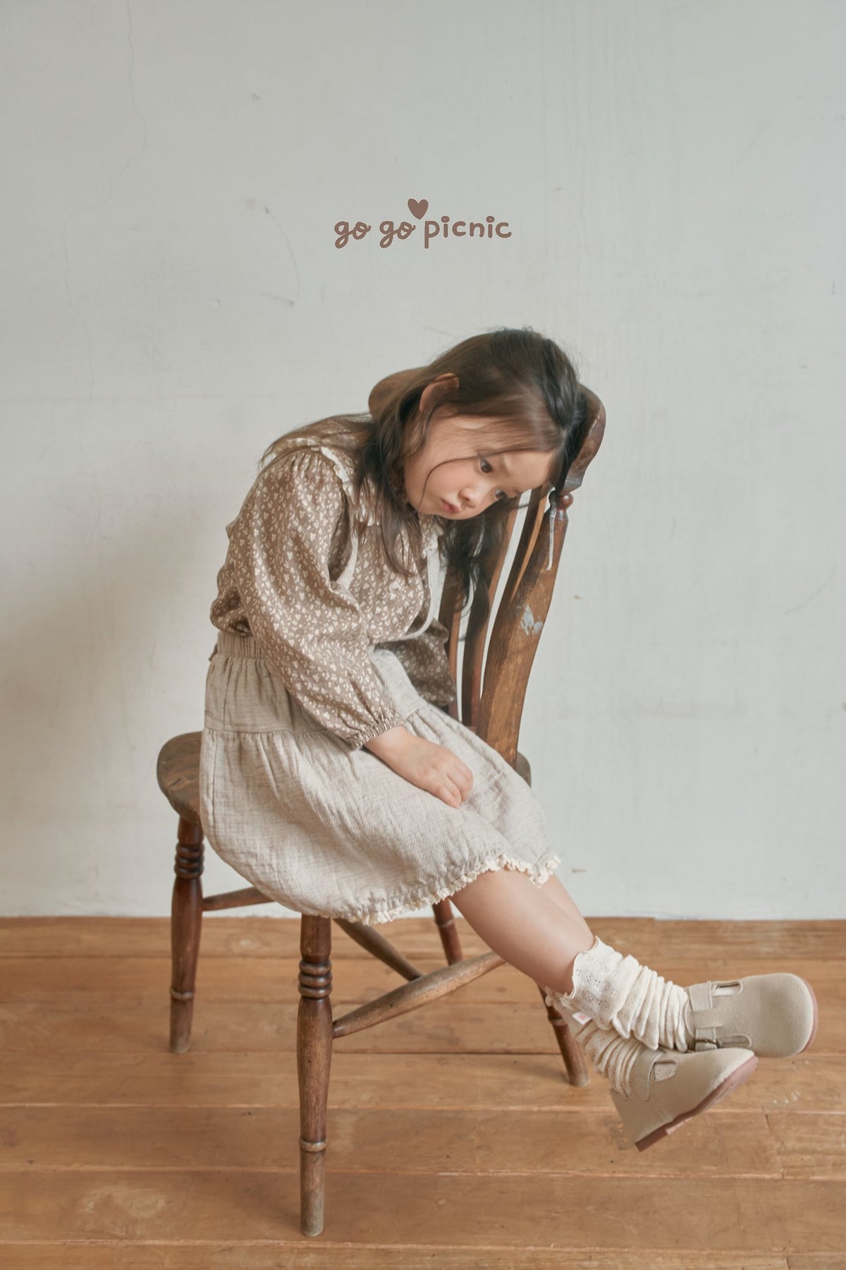[PRE-ORDER] Anna Knee Socks