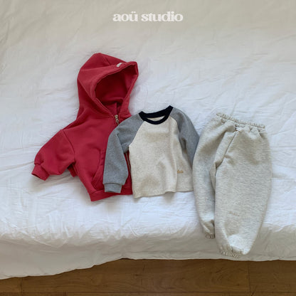 [PRE-ORDER] Aka Hoodie Jacket