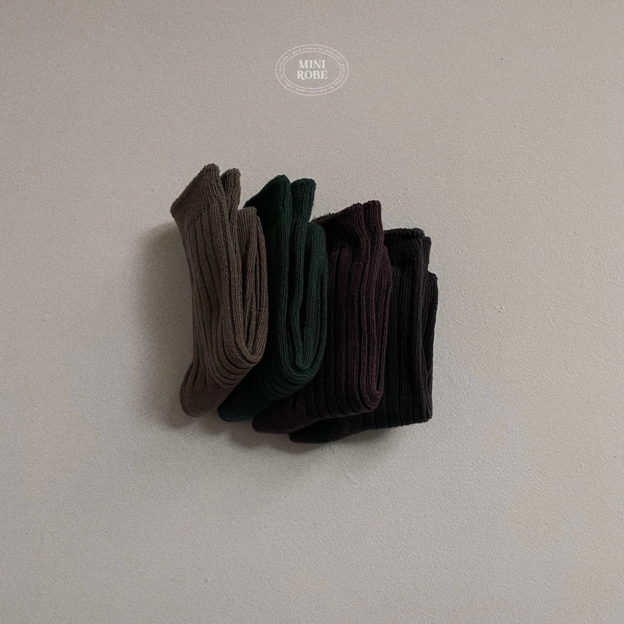[PRE-ORDER] Retro Socks Set