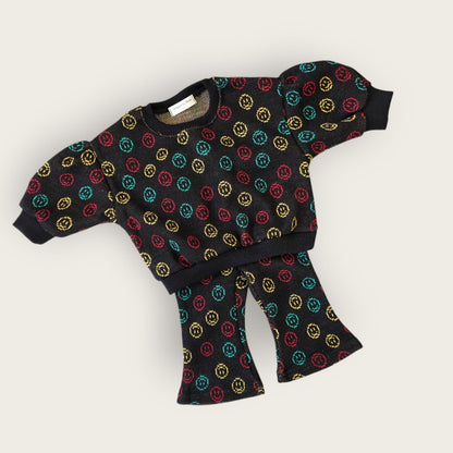 [PRE-ORDER] Smile Top Boot-Cut Set