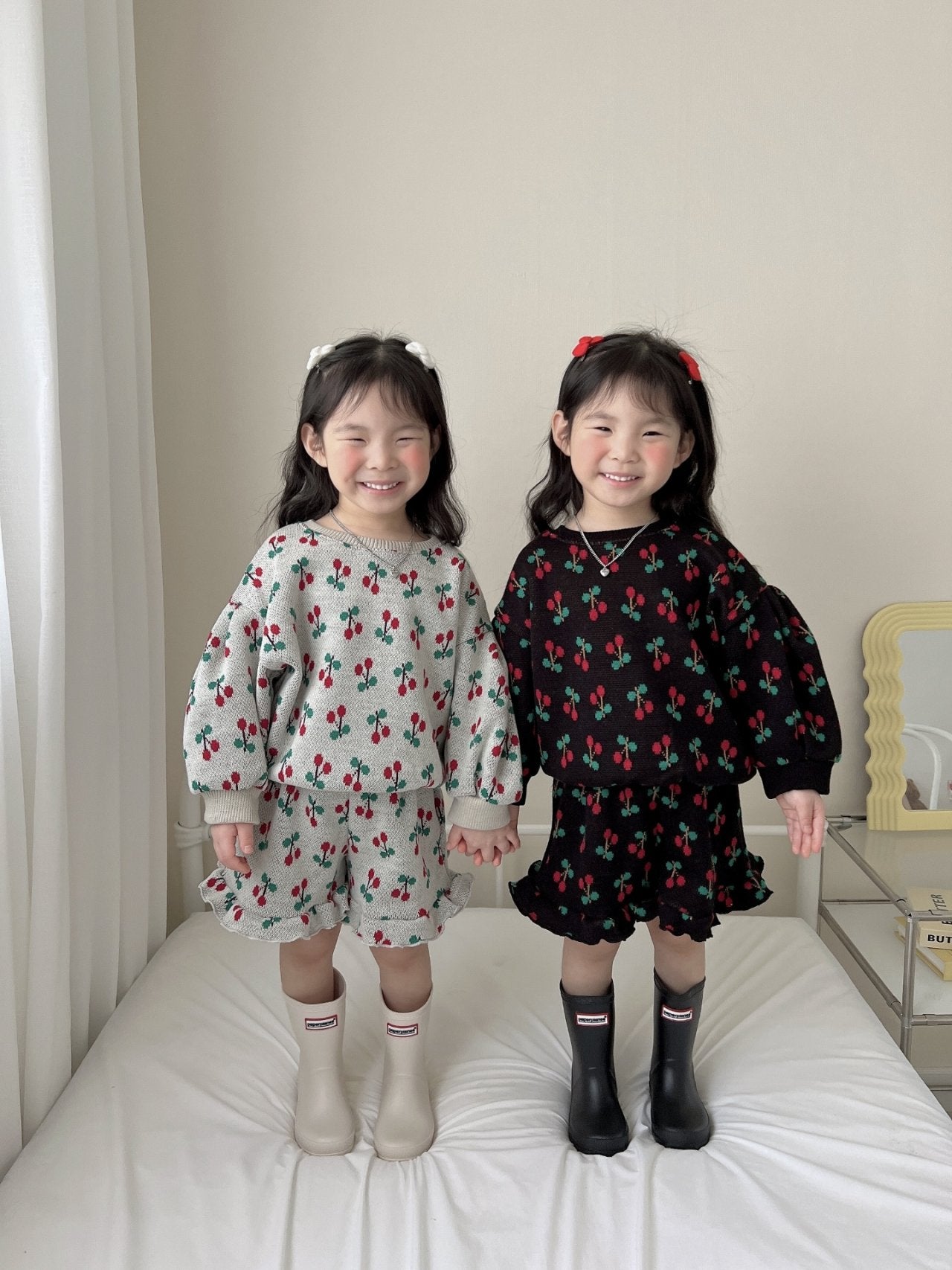 [PRE-ORDER] Cherry Frill Top Bottom Set