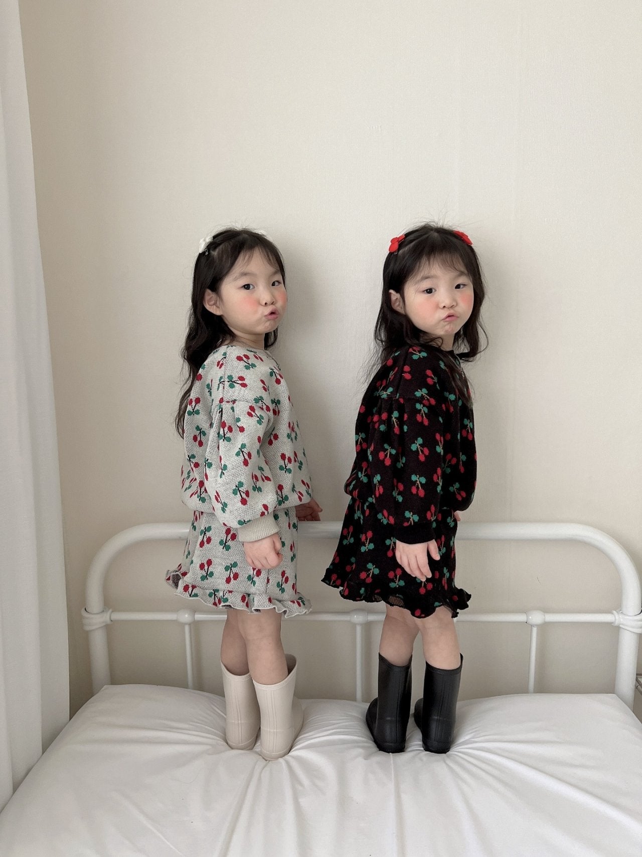 [PRE-ORDER] Cherry Frill Top Bottom Set
