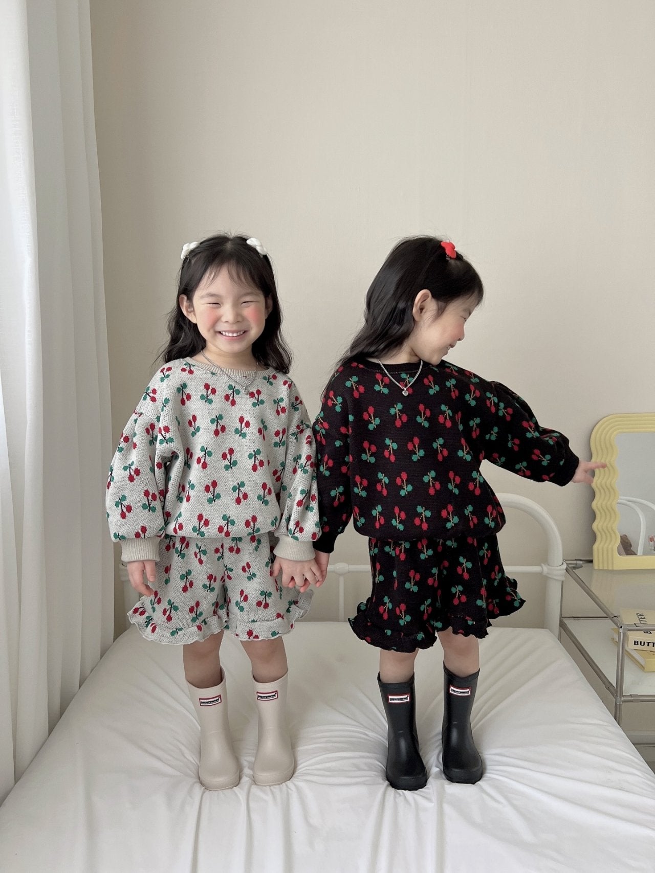 [PRE-ORDER] Cherry Frill Top Bottom Set