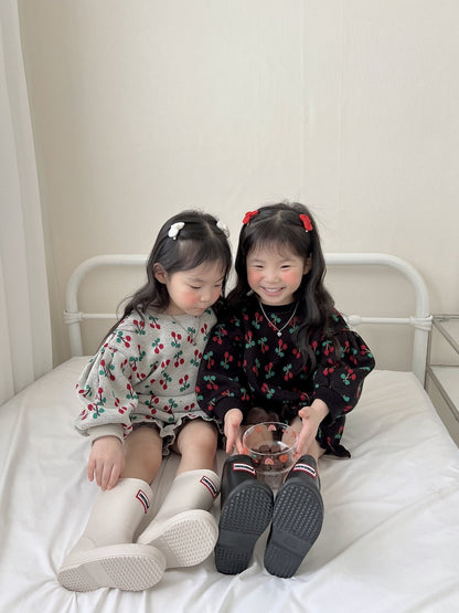 [PRE-ORDER] Cherry Frill Top Bottom Set