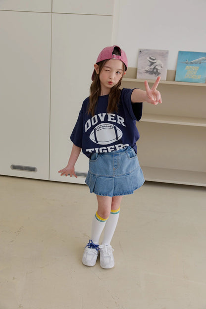 [PRE-ORDER] Football T-Shirts