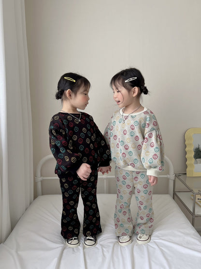 [PRE-ORDER] Smile Top Boot-Cut Set