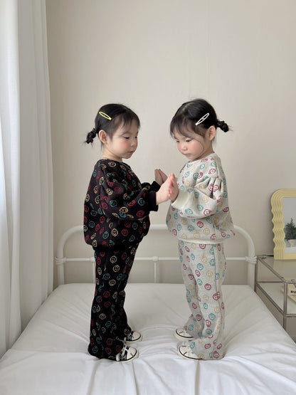 [PRE-ORDER] Smile Top Boot-Cut Set