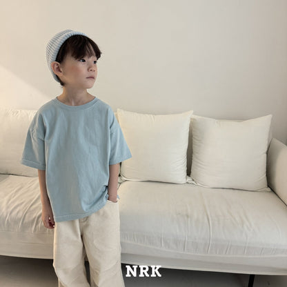 [PRE-ORDER] Tan Slit T-Shirts