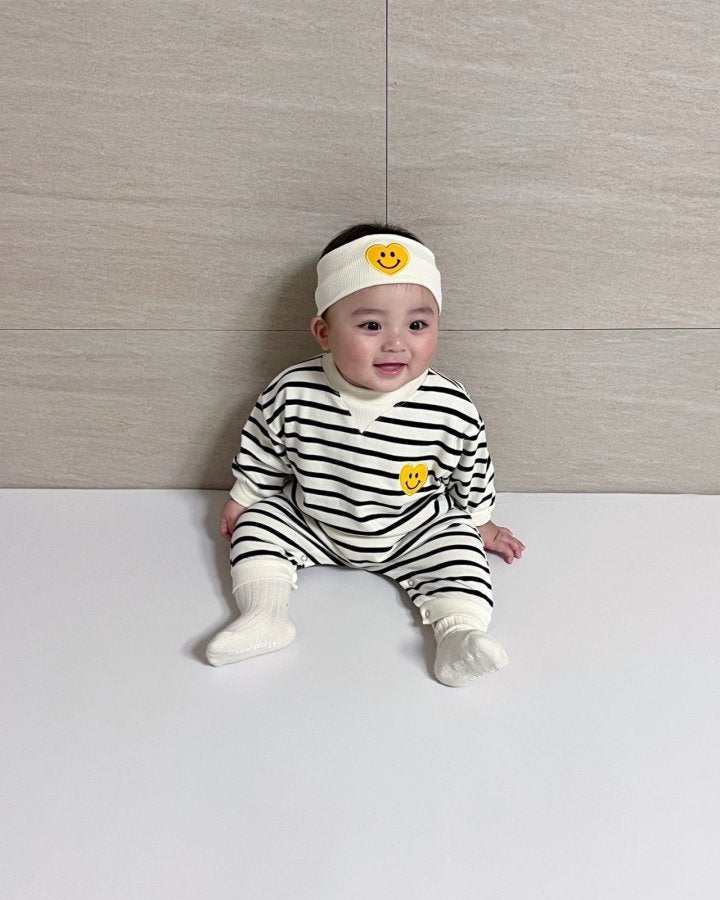 [PRE-ORDER] Heart Smile Body Suit+Hair Band Set