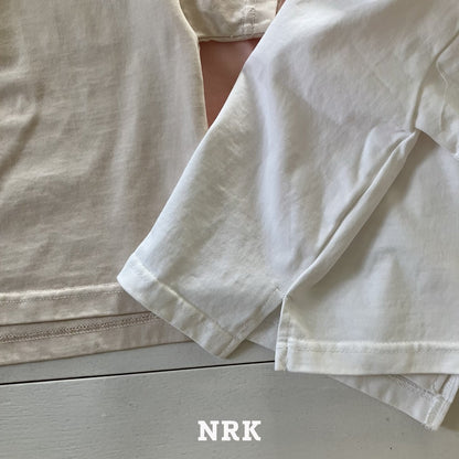 [PRE-ORDER] Tan Slit T-Shirts