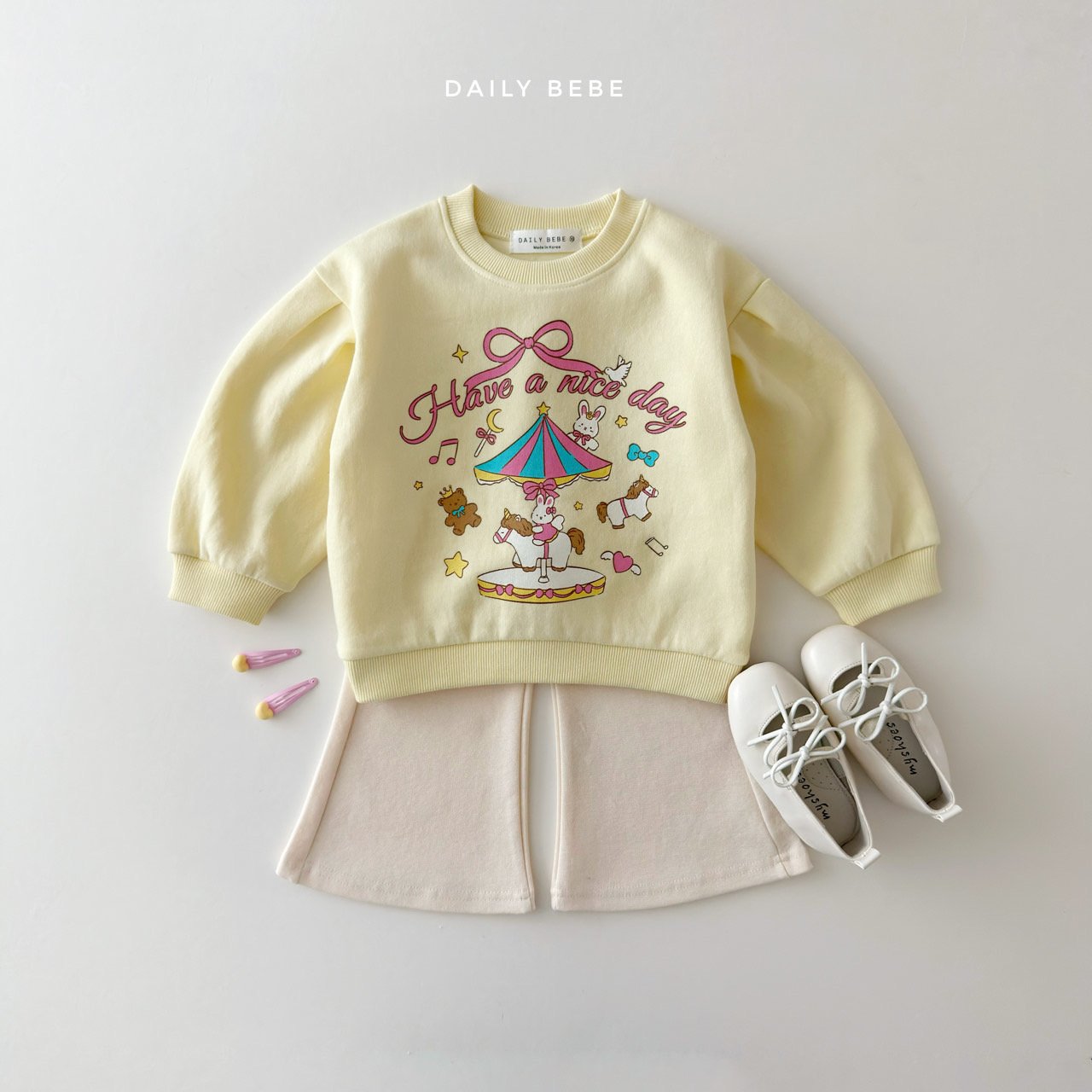 [PRE-ORDER] Merry Go Round Sweatshirts
