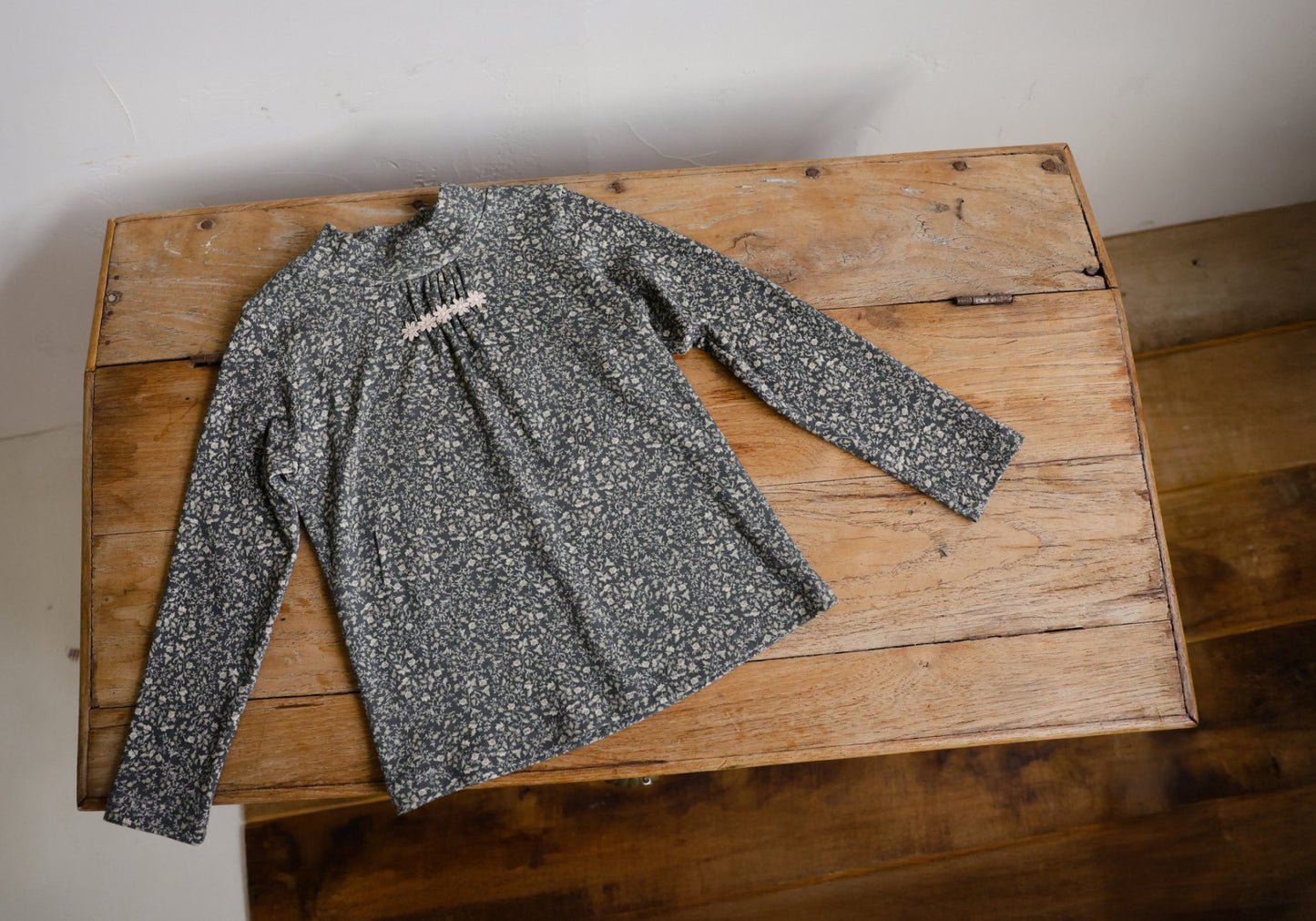 [PRE-ORDER] Madeleine T-Shirts