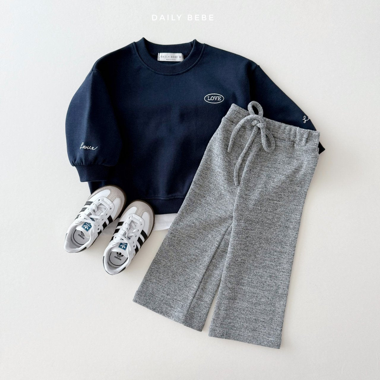 [PRE-ORDER] Love Point Sweatshirts