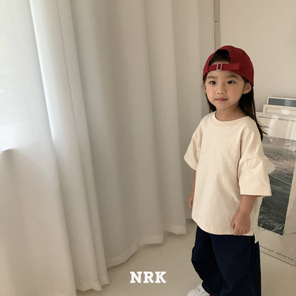 [PRE-ORDER] Tan Slit T-Shirts