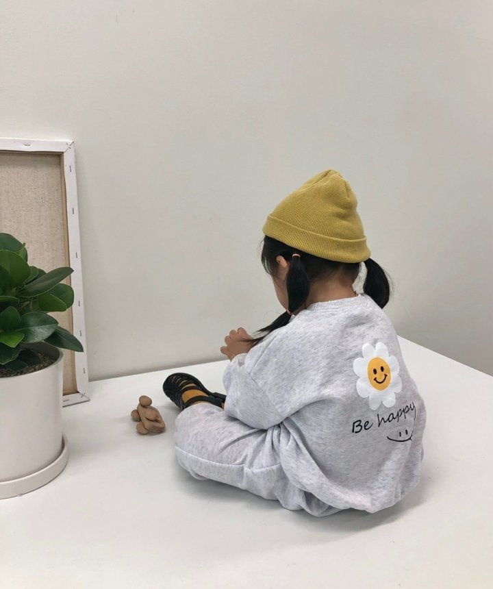 [PRE-ORDER] Daisy Smile Top Bottom Set