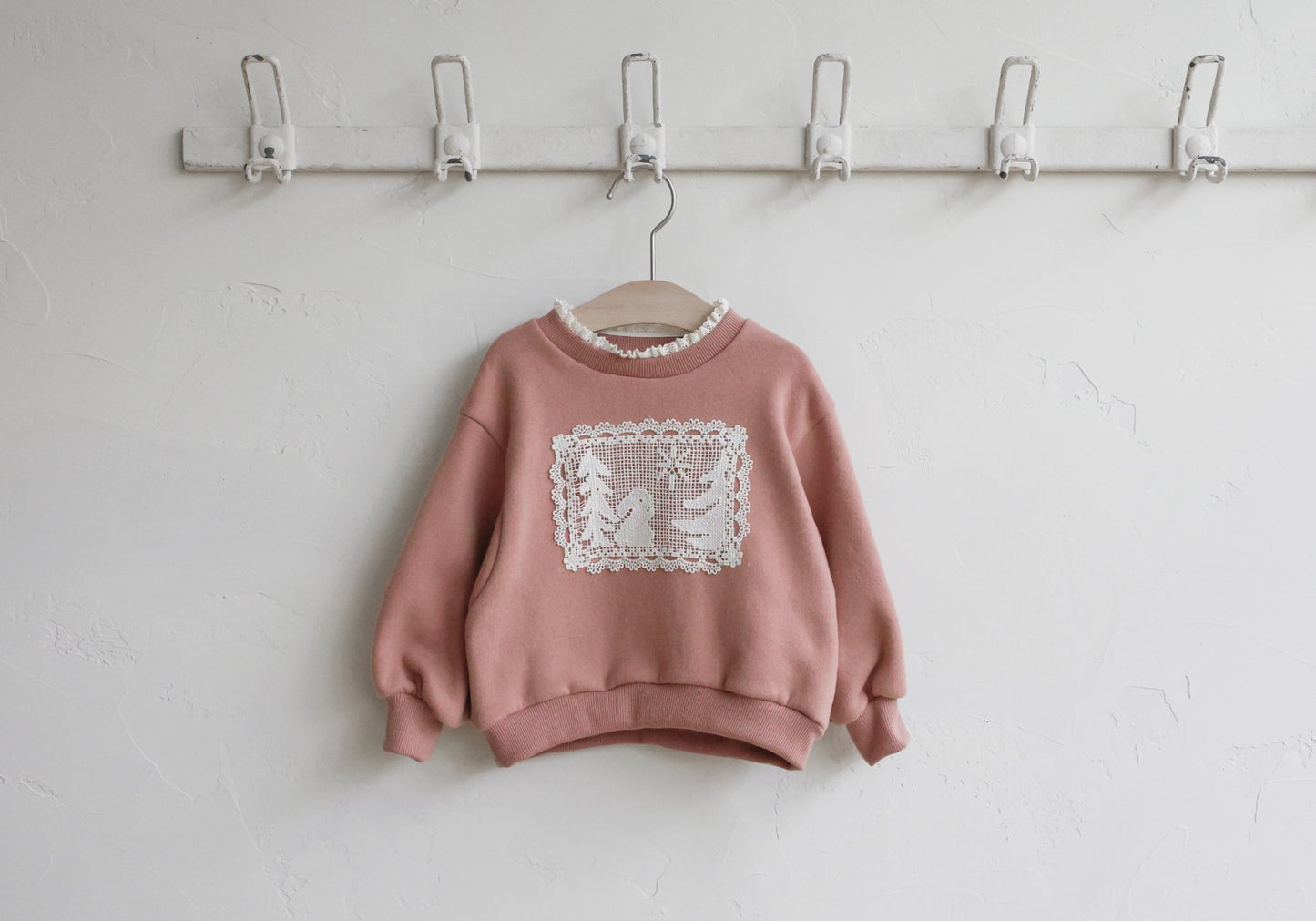 [PRE-ORDER] Bin's Sweatshirts