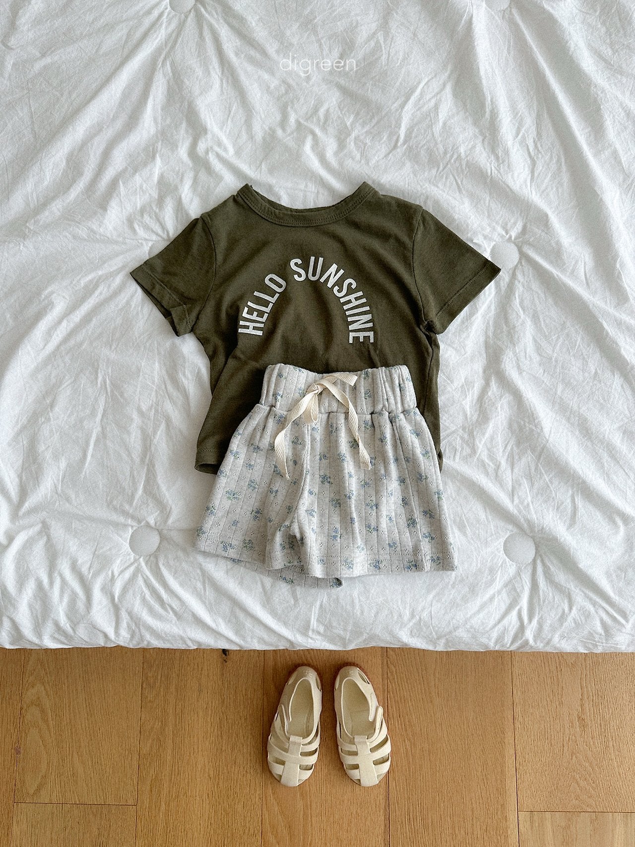 [PRE-ORDER] Sunshine T-Shirts