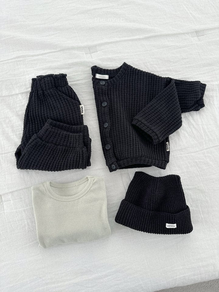 [PRE-ORDER] Smile T-Shirts