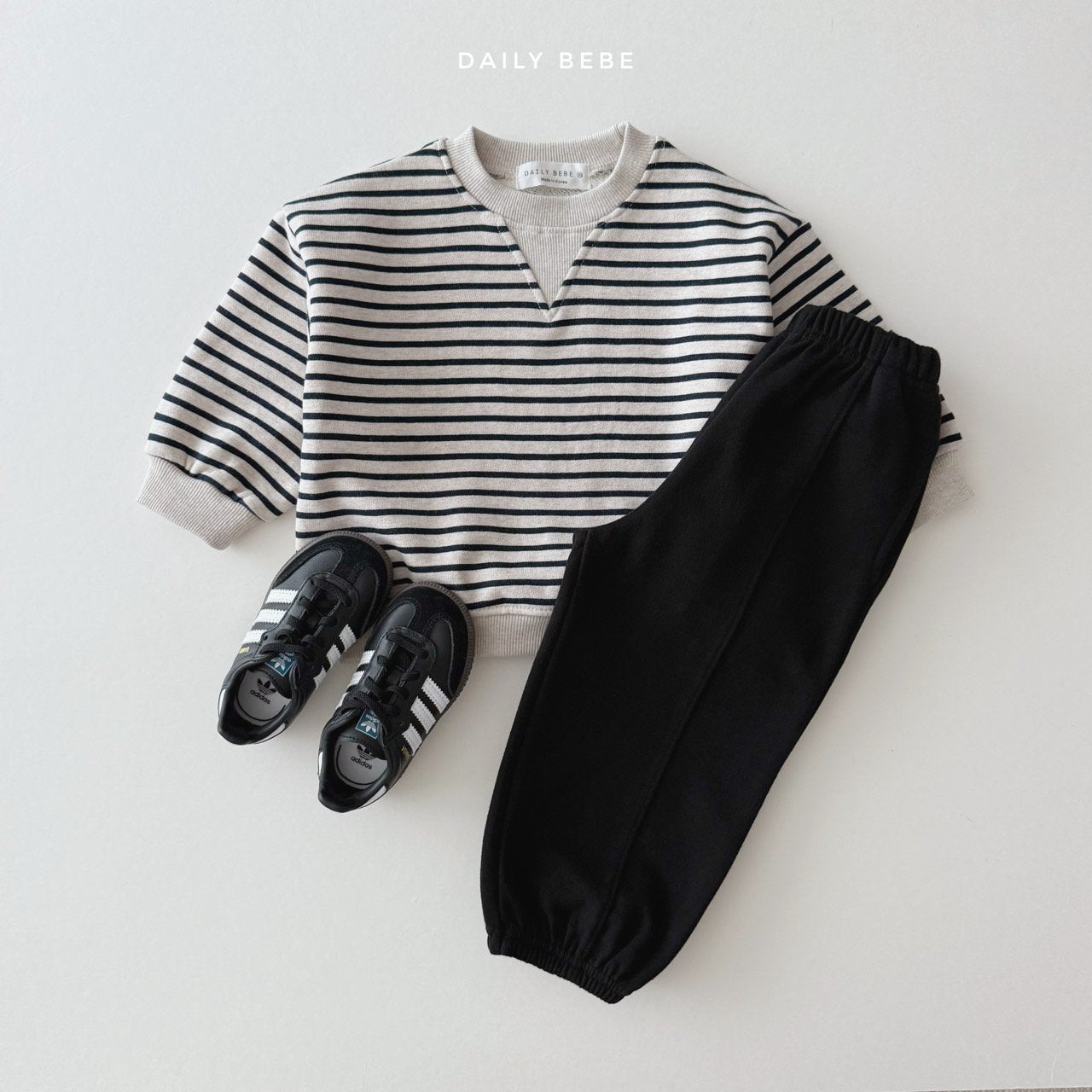 [PRE-ORDER] Stripe Sweatshirts