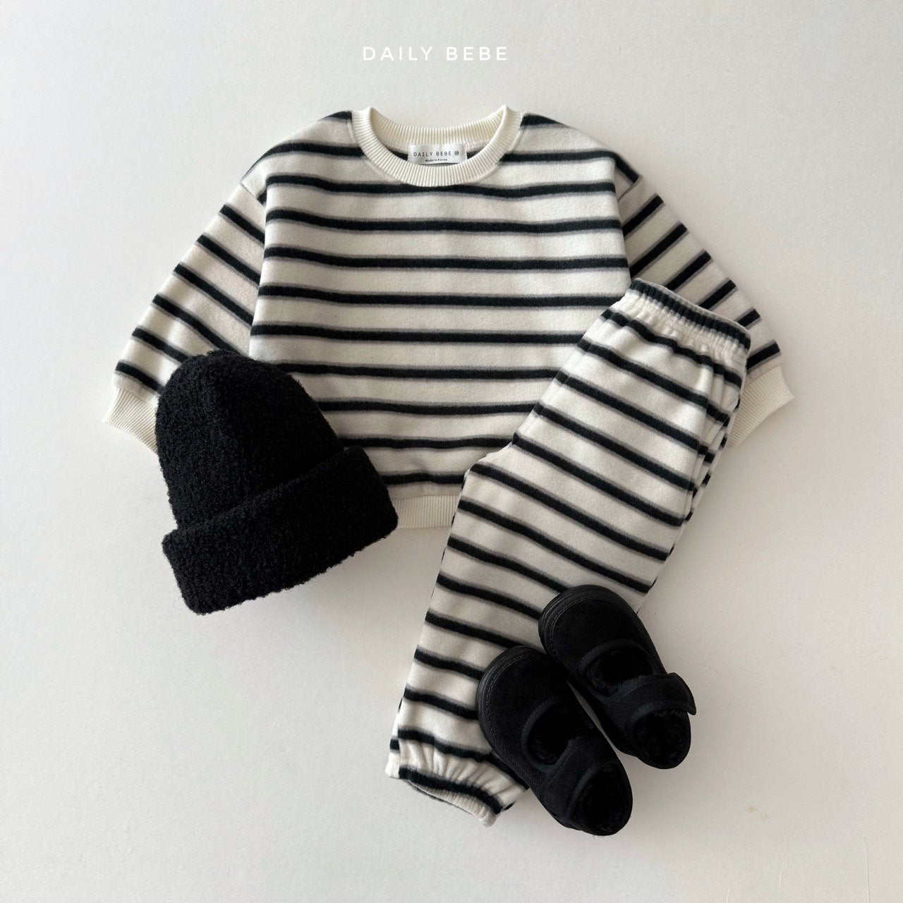 [PRE-ORDER] Fleece Sweatshirts