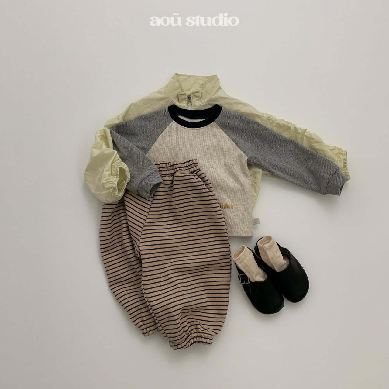 [PRE-ORDER] Think T-Shirts