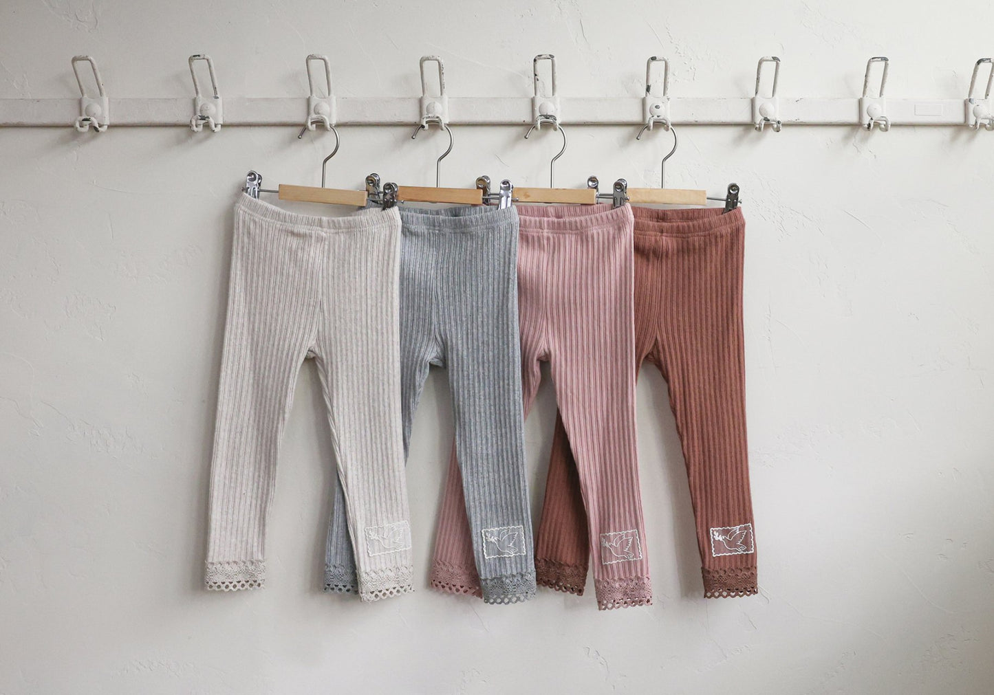 [PRE-ORDER] Dobby Leggings