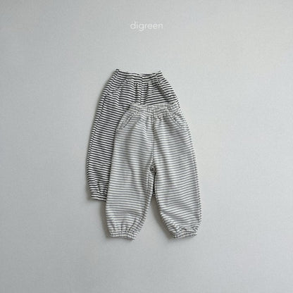 [PRE-ORDER] Stripe Jogger Pants