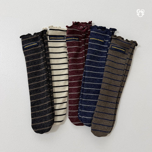 [PRE-ORDER] Chewy Knee Socks