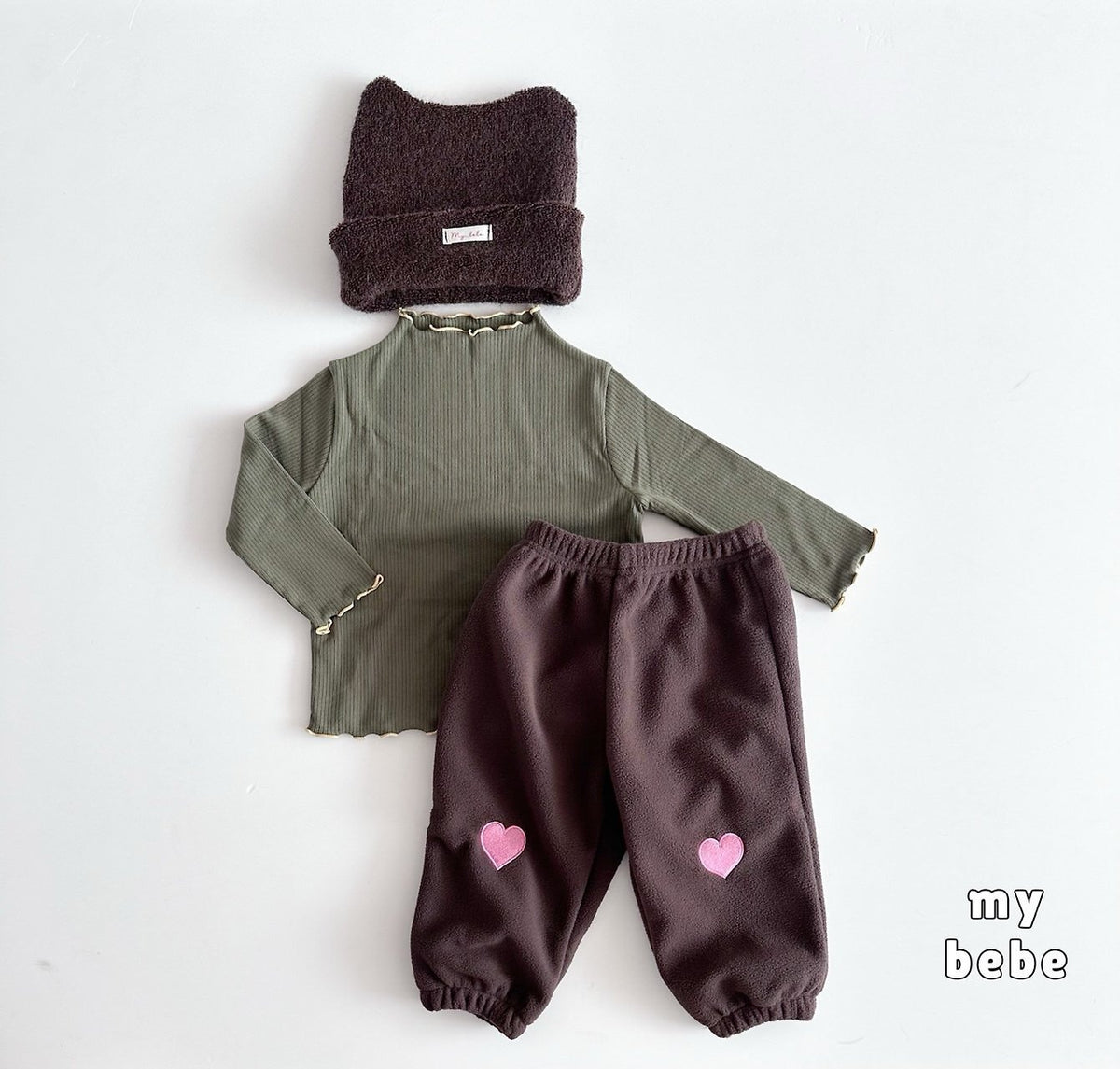 [PRE-ORDER] Heart Fleece Pants