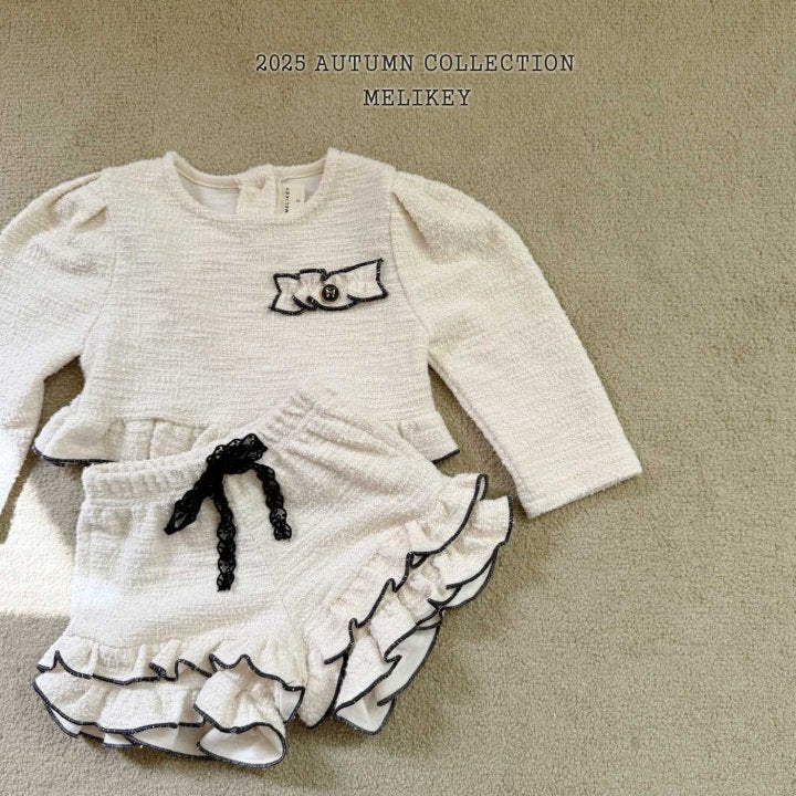 [PRE-ORDER] Vivian Frill Shorts