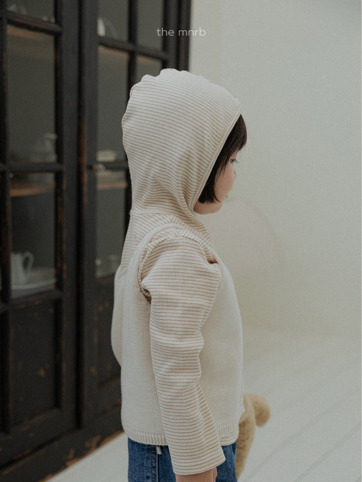 [PRE-ORDER] Little Hoodie T-Shirts