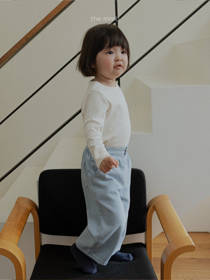 [PRE-ORDER] Smile T-Shirts